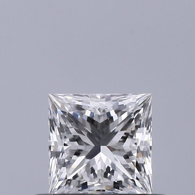 0.41 carat Princess diamond D VVS2 