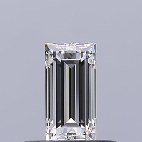 0.33 carat Baguette diamond E IF 