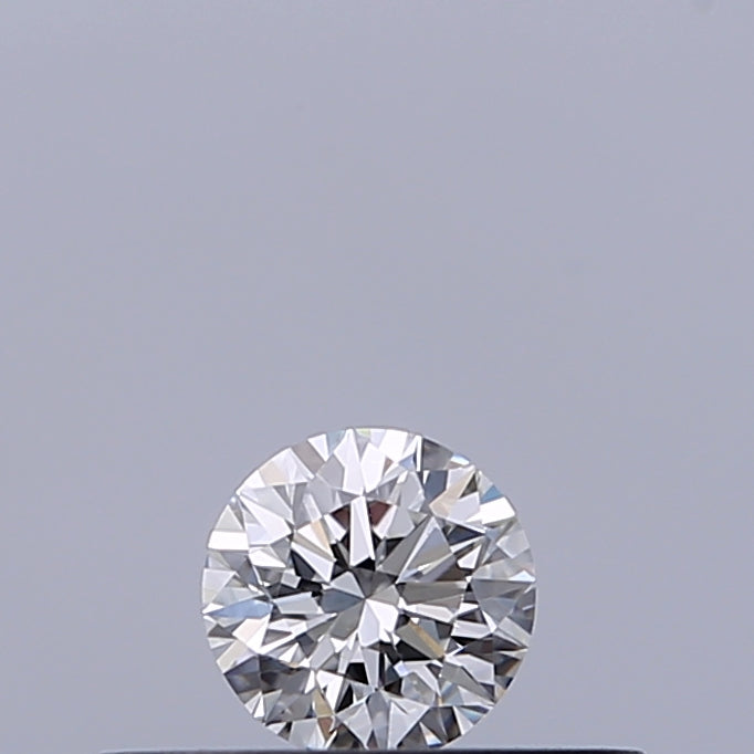 0.18 carat Round diamond E VVS2 Excellent