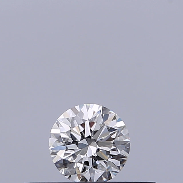 0.18 carat Round diamond E VVS2 Excellent