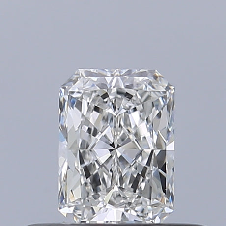 0.31 carat Radiant diamond E IF 