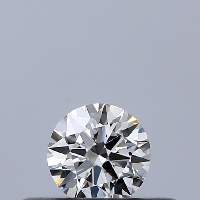 0.18 carat Round diamond E VVS2 Excellent