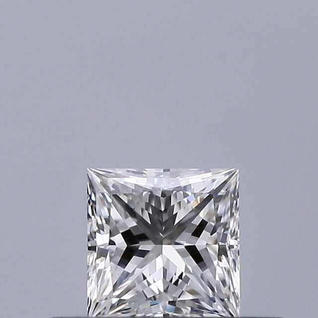 0.30 carat Princess diamond D VVS1 