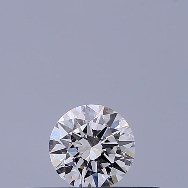 0.18 carat Round diamond D IF Excellent