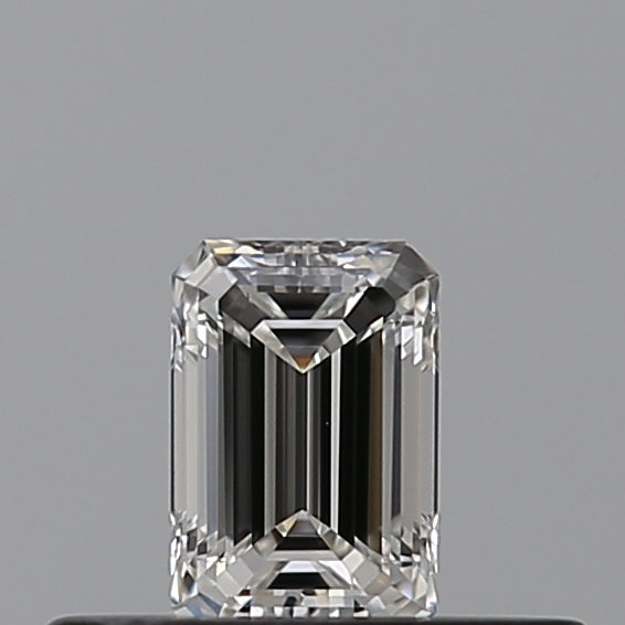 0.23 carat Emerald diamond F  VVS2