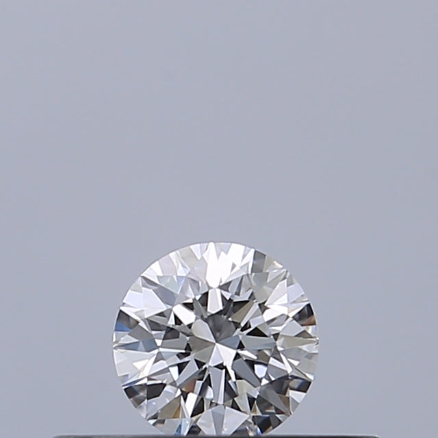0.18 carat Round diamond D VVS2 Excellent