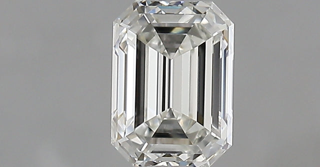 0.70 carat Emerald diamond G VVS1 Excellent