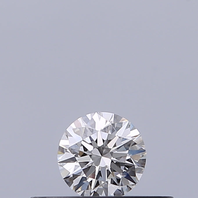 0.18 carat Round diamond F VVS2 Excellent
