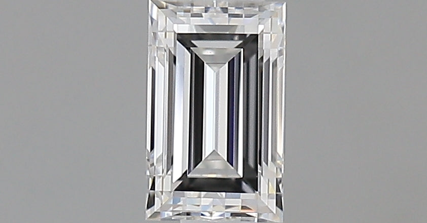 0.44 carat Baguette diamond E  VVS1