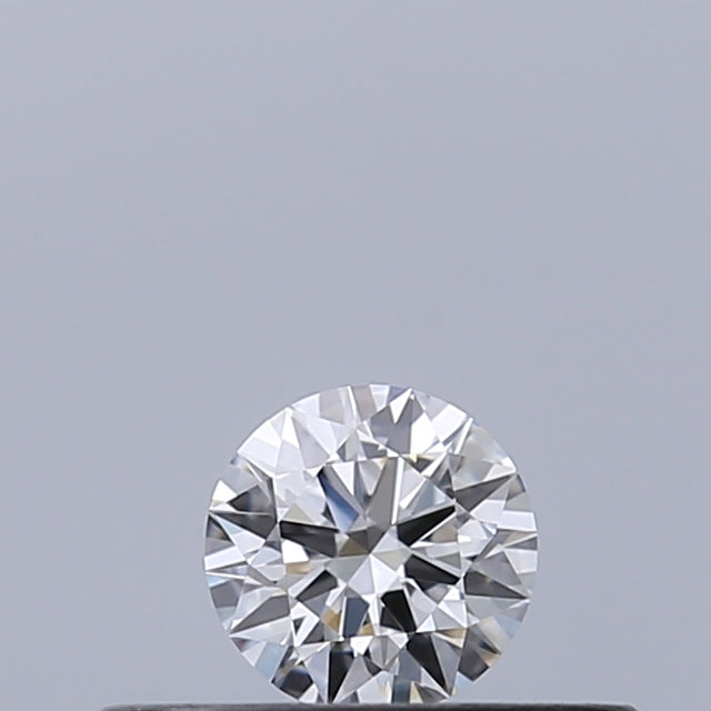 0.18 carat Round diamond D VVS2 Excellent