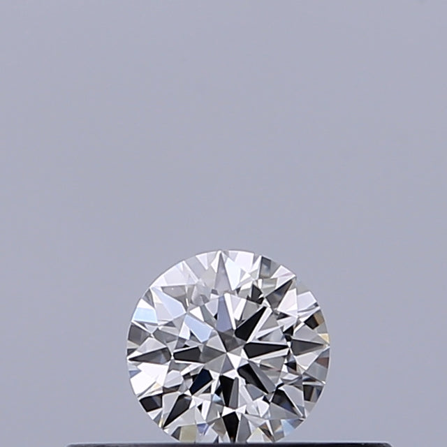 0.18 carat Round diamond E IF Excellent