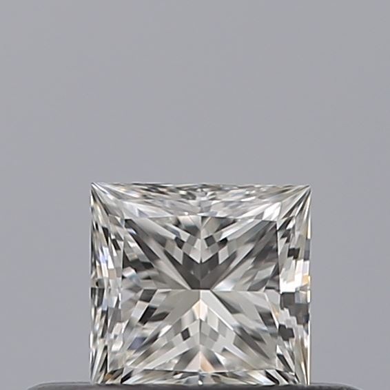 0.28 carat Princess diamond G VVS1 