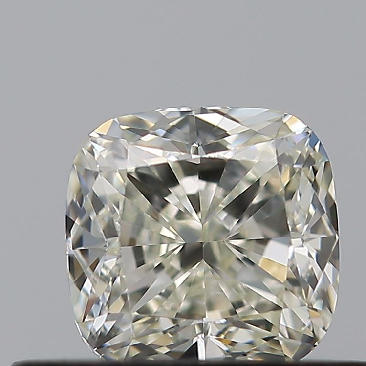 0.50 carat Cushion diamond L  IF