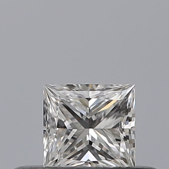0.23 carat Princess diamond D VVS2 