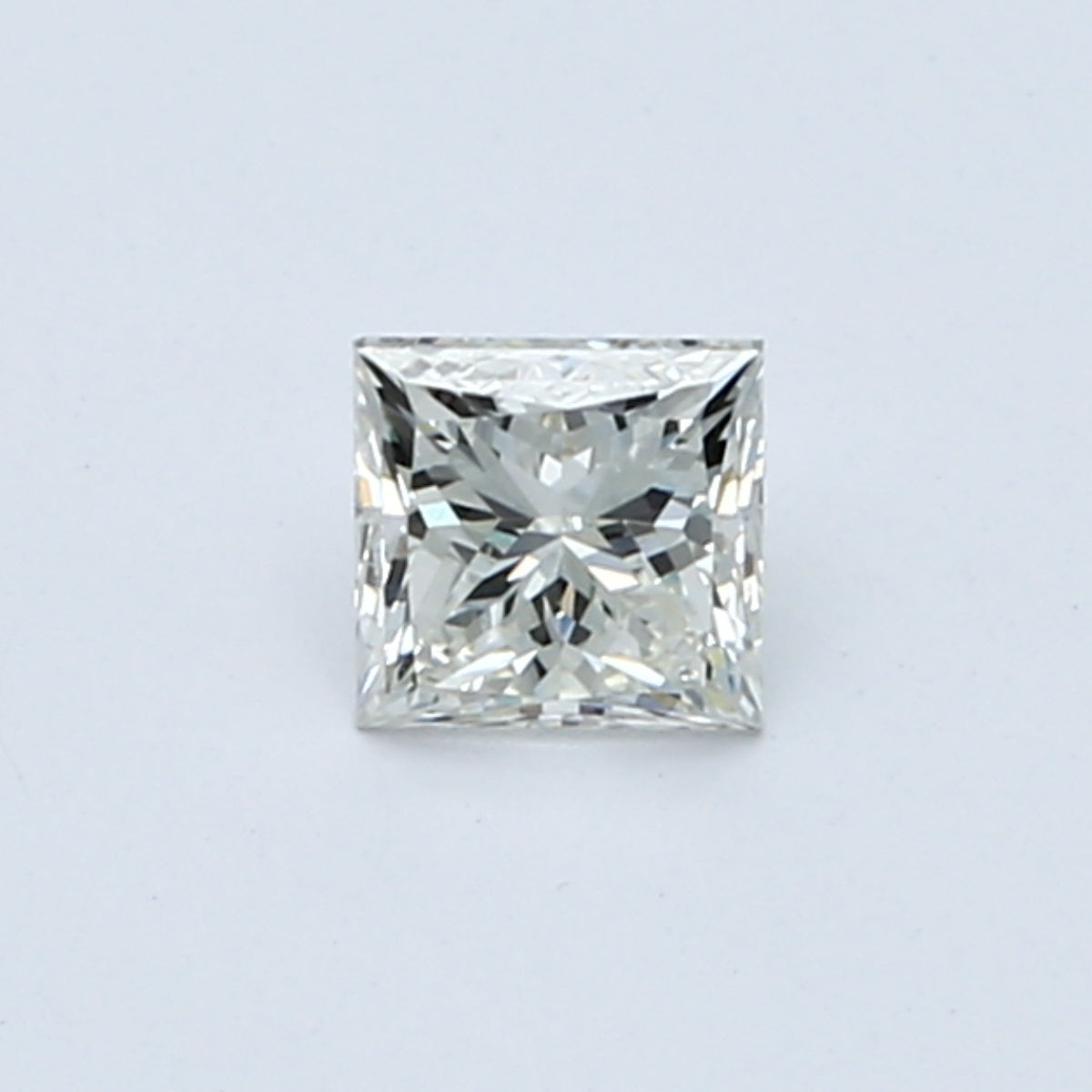 0.4 carat Princess diamond I  VVS1