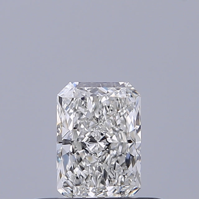 0.32 carat Radiant diamond F IF 