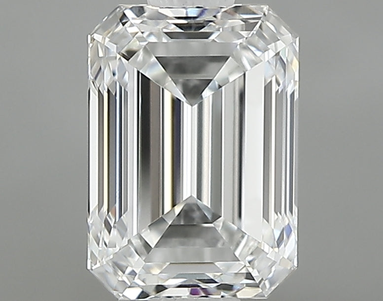 0.90 carat Emerald diamond F  VVS2 Very good