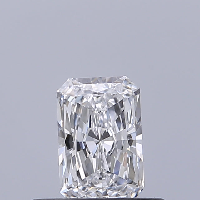0.33 carat Radiant diamond D IF 
