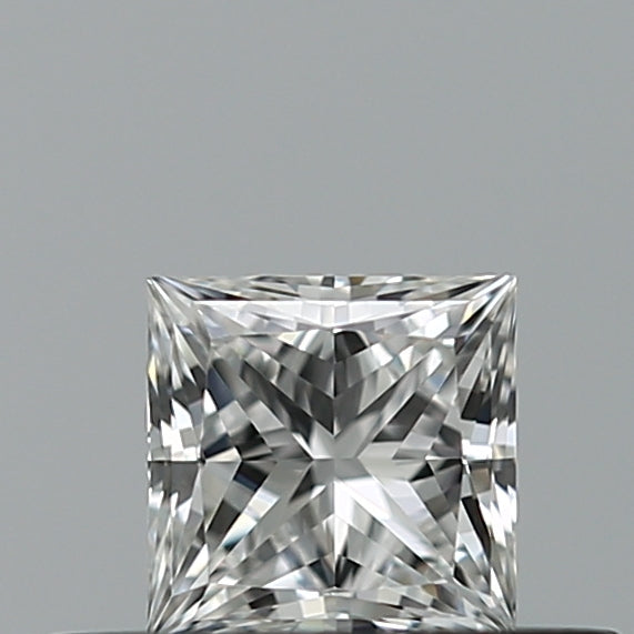 0.32 carat Princess diamond F VVS1 