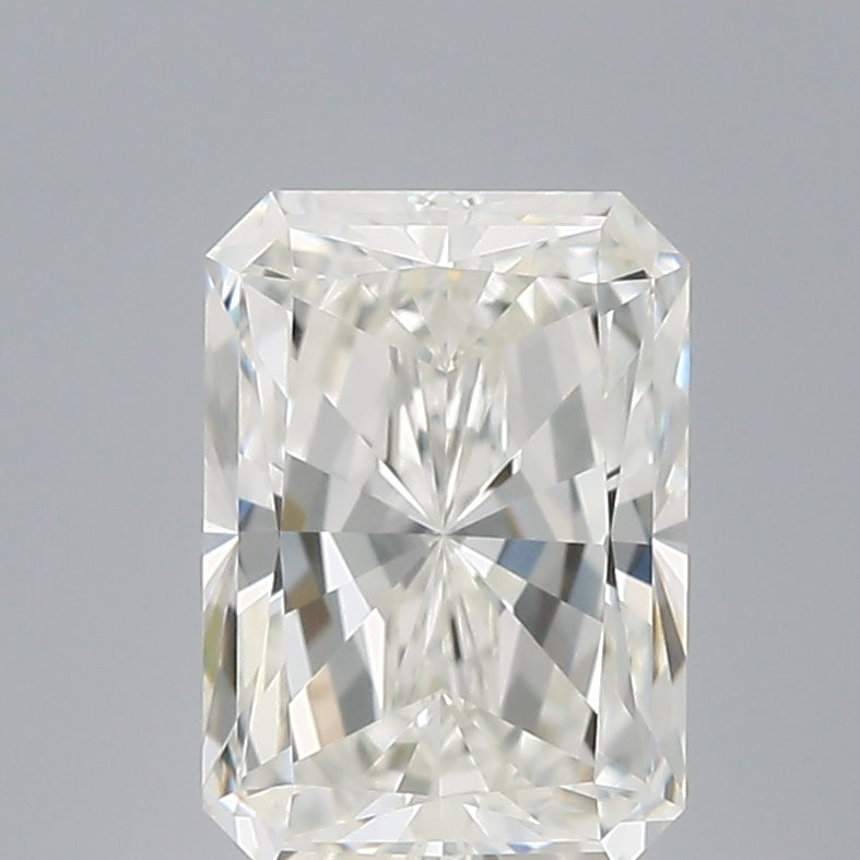 0.70 carat Radiant diamond F VVS1 VeryGood