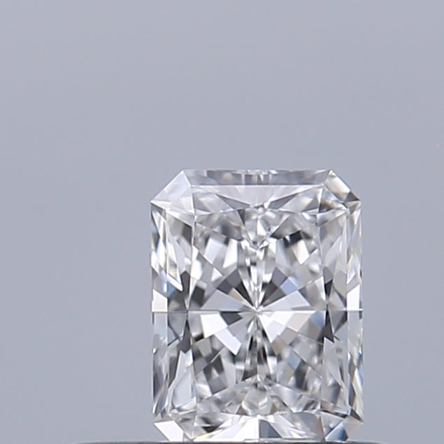 0.30 carat Radiant diamond D VVS1 