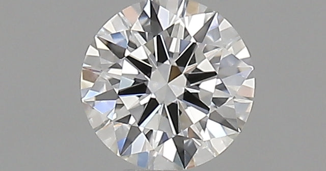 0.33 carat Round diamond E IF Excellent