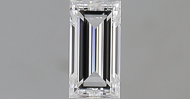 0.27 carat Baguette diamond D VVS2 