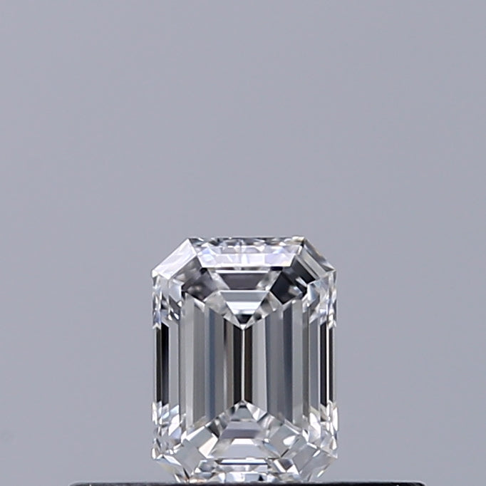 0.24 carat Emerald diamond E VVS1 