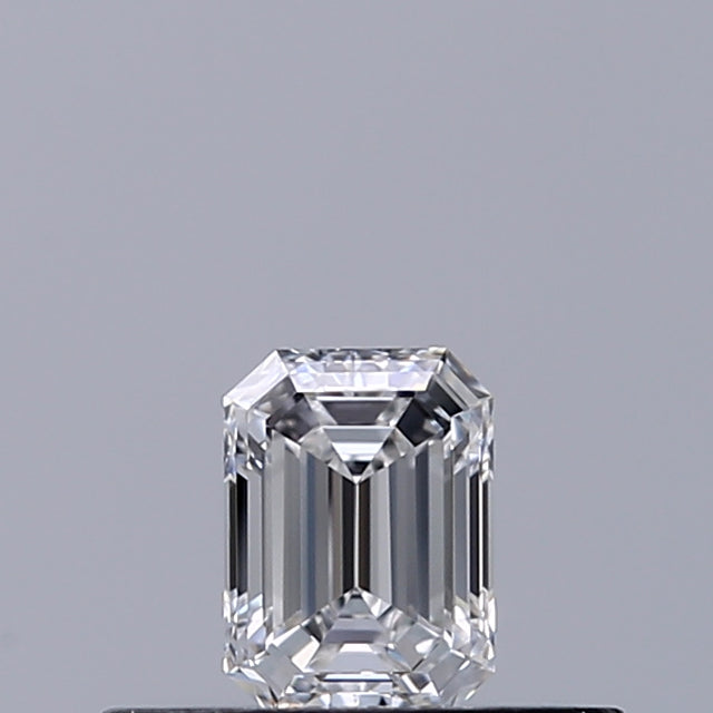 0.24 carat Emerald diamond E VVS1 