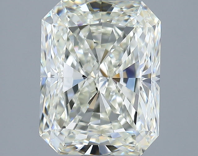 3.01 carat Radiant diamond K VVS2 