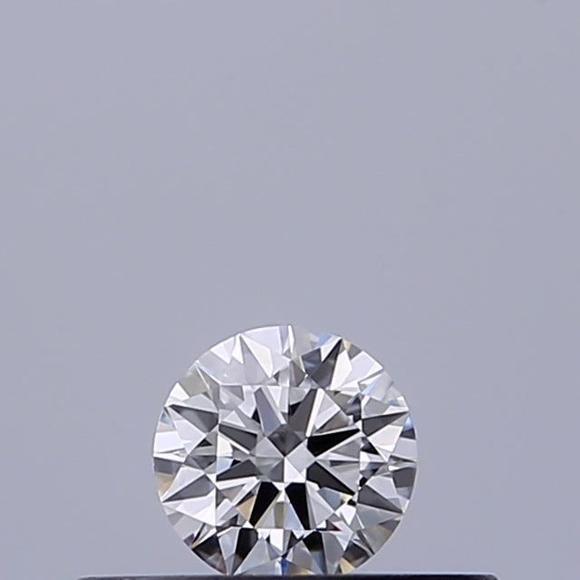 0.18 carat Round diamond E IF Excellent