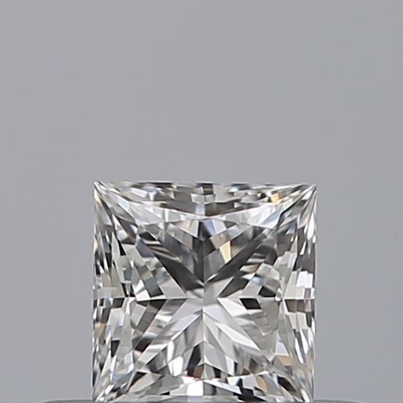 0.31 carat Princess diamond D VVS2 