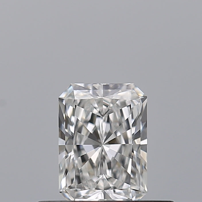 0.33 carat Radiant diamond D VVS1 