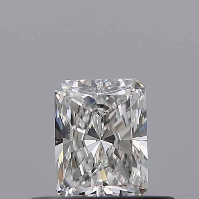 0.33 carat Radiant diamond D VVS1 