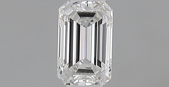 0.26 carat Emerald diamond E VVS2 