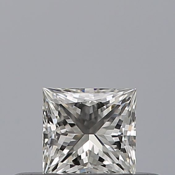 0.24 carat Princess diamond G VVS2 