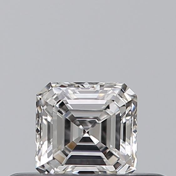 0.24 carat Emerald diamond E  VS1
