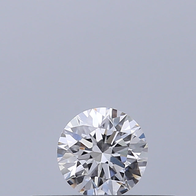 0.18 carat Round diamond D VVS2 Excellent
