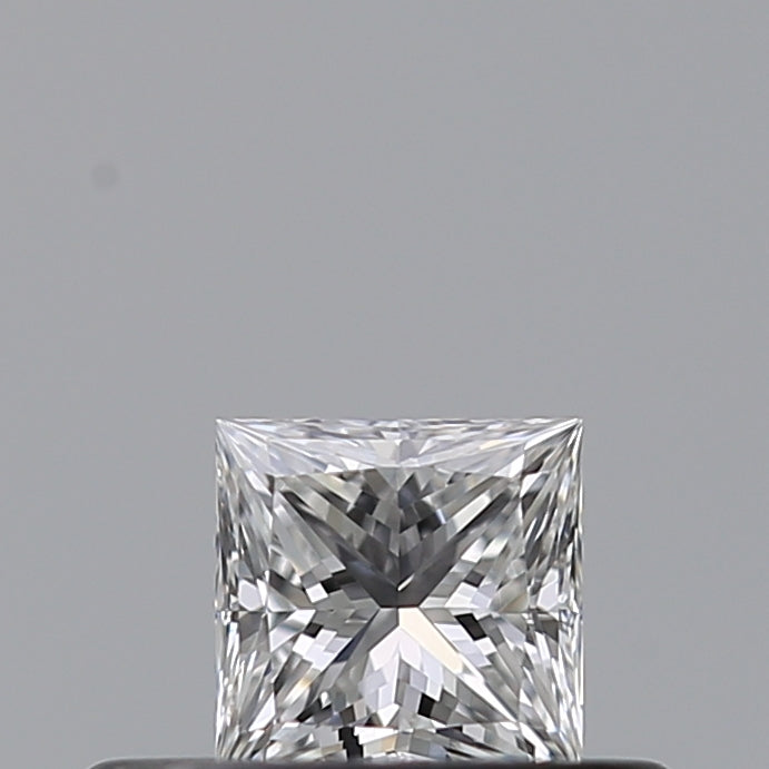 0.23 carat Princess diamond E  VVS2