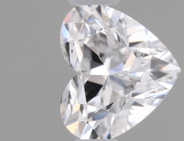 0.40 carat Heart diamond D VS2 
