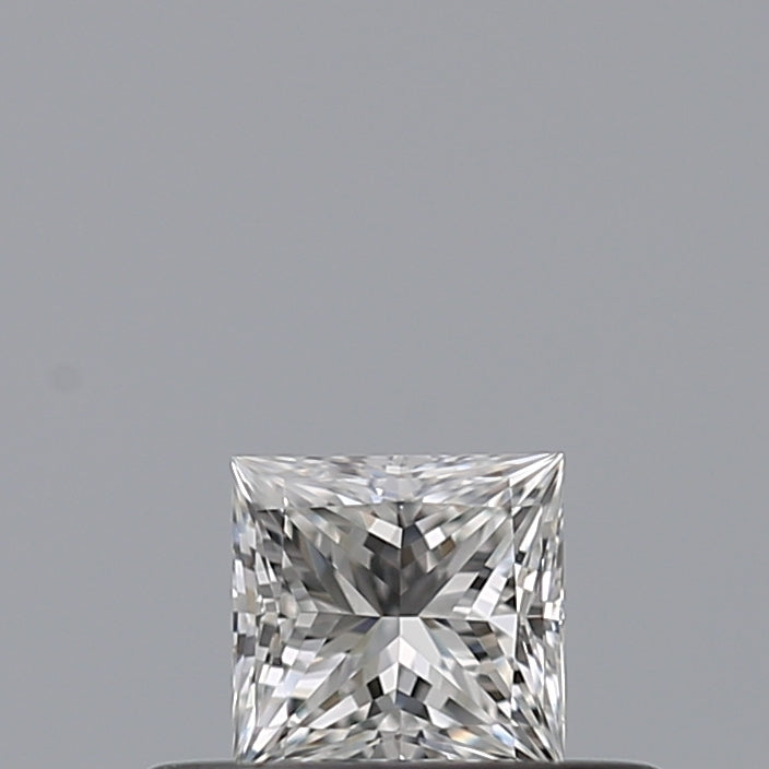 0.23 carat Princess diamond G  VVS1