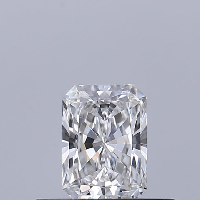 0.31 carat Radiant diamond D IF 