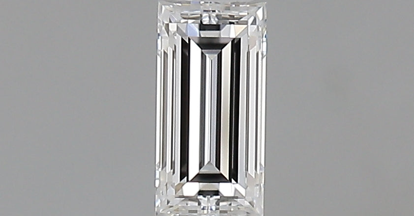 0.32 carat Baguette diamond E  VVS1