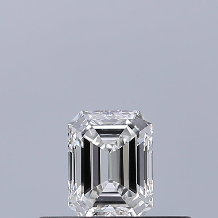 0.23 carat Emerald diamond F VVS2 