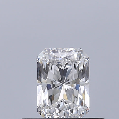 0.35 carat Radiant diamond D VVS1 