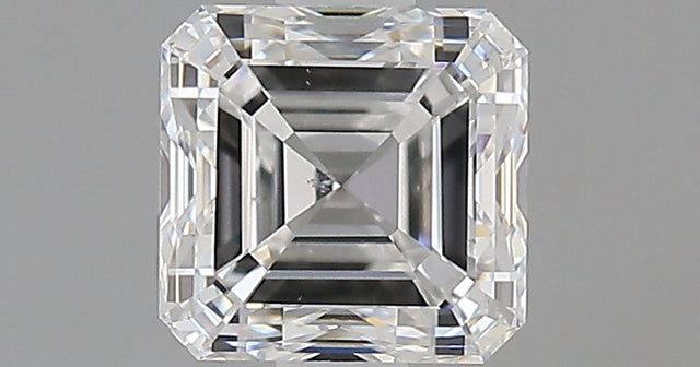 1.00 carat Emerald diamond F VS2 