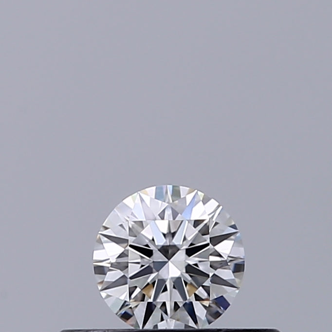 0.18 carat Round diamond F IF Excellent
