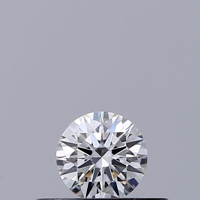 0.18 carat Round diamond F IF Excellent