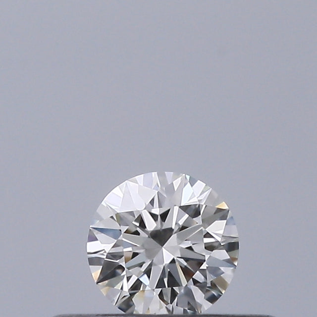 0.18 carat Round diamond F IF Excellent