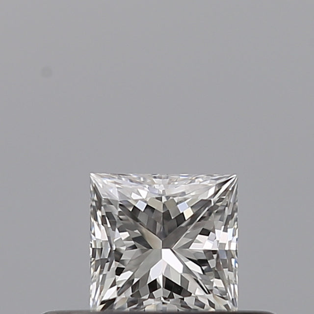 0.24 carat Princess diamond E VS1 